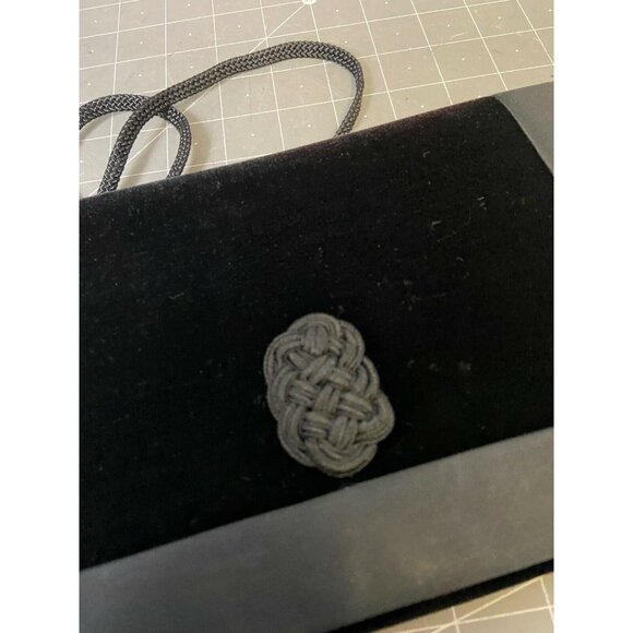 Vintage La Regale Black Velvet Clutch With Shoulder Strap ~~minty~~ - Picture 5 of 9